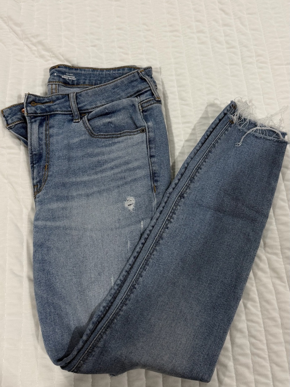 Mid-Rise Rockstar Super Skinny Ripped Jeans for Women
